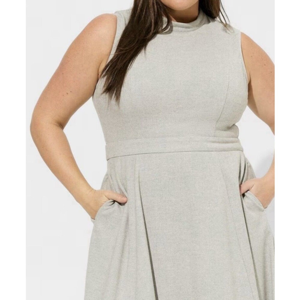 Torrid Mock Neck Twill Midi Dress, Light Grey, pockets, size 24